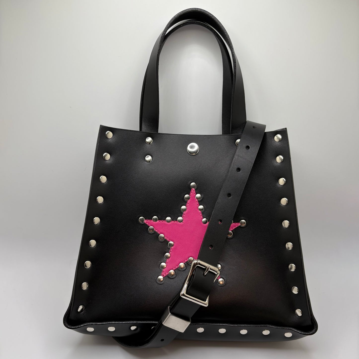 The Casual Sunday Star Hot Pink